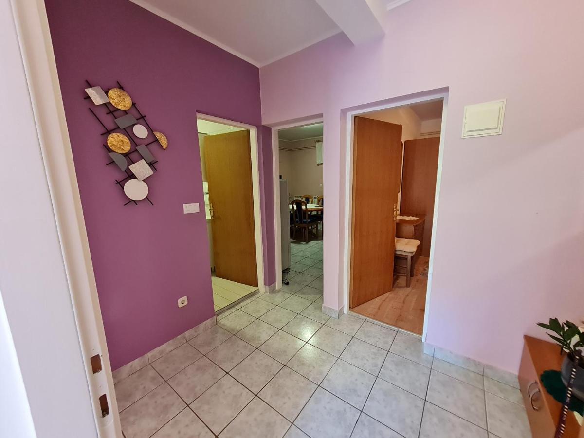 Apartments Nada Mundanije Extérieur photo