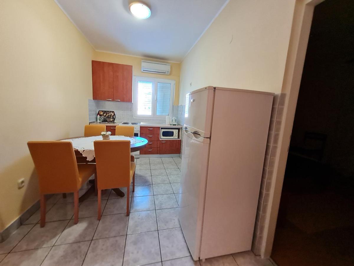 Apartments Nada Mundanije Extérieur photo